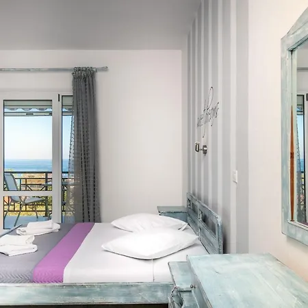 Oziomari Suites 3* Chrysi Ammoudia
