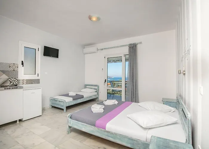 Tasos 3*