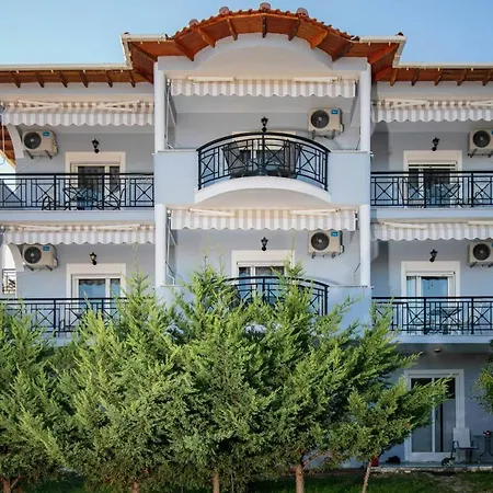 Oziomari Suites 3*