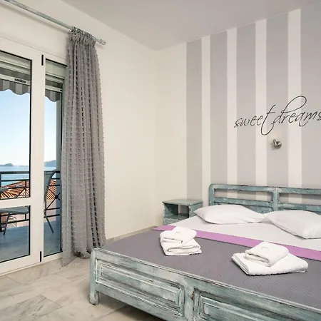 Oziomari Suites