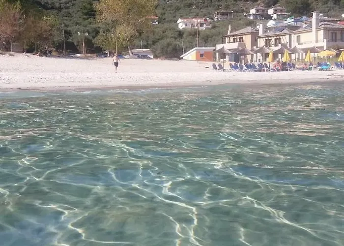 Tasos 3* 克里斯阿穆迪亚