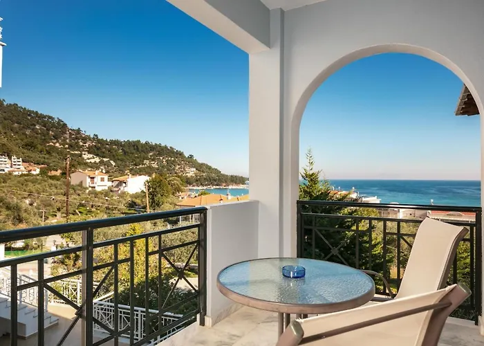 Tasos 克里斯阿穆迪亚